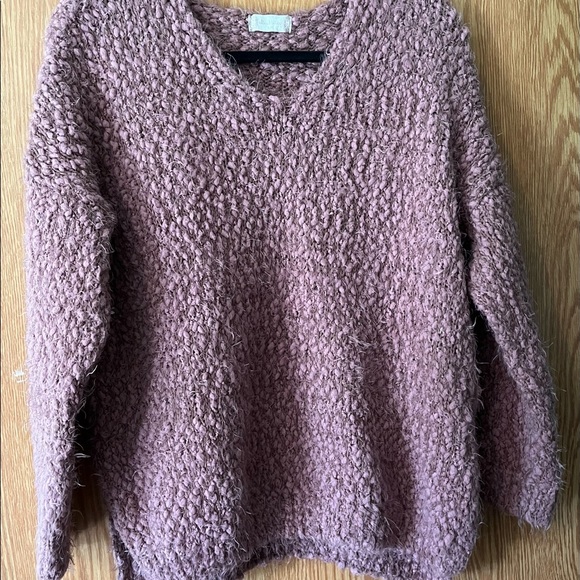 Super Cozy Blush Pink/Rose Gold Sweater - Picture 1 of 2